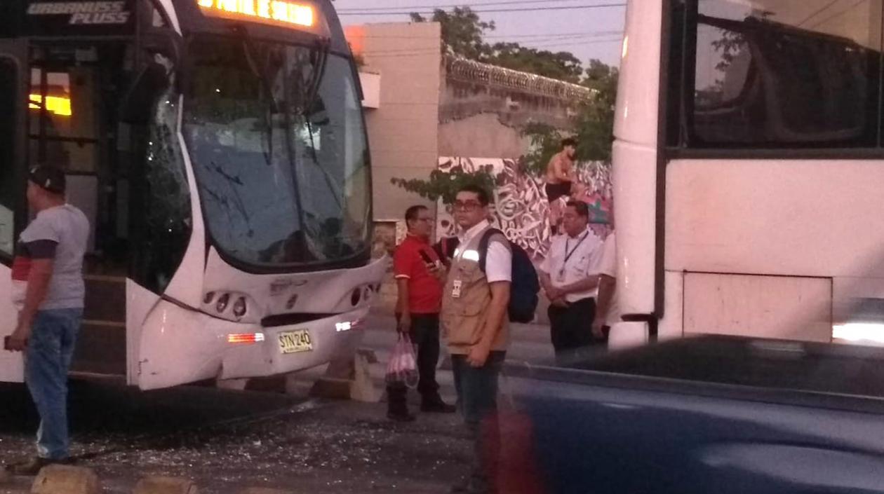 Los vehículos accidentados.