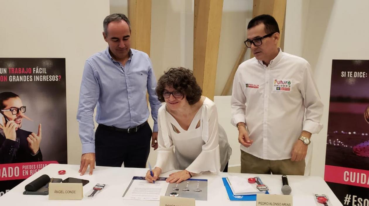 La alianza se da al interior de la campaña #EsoEsCuento de la Fiscalía General de la Nación.