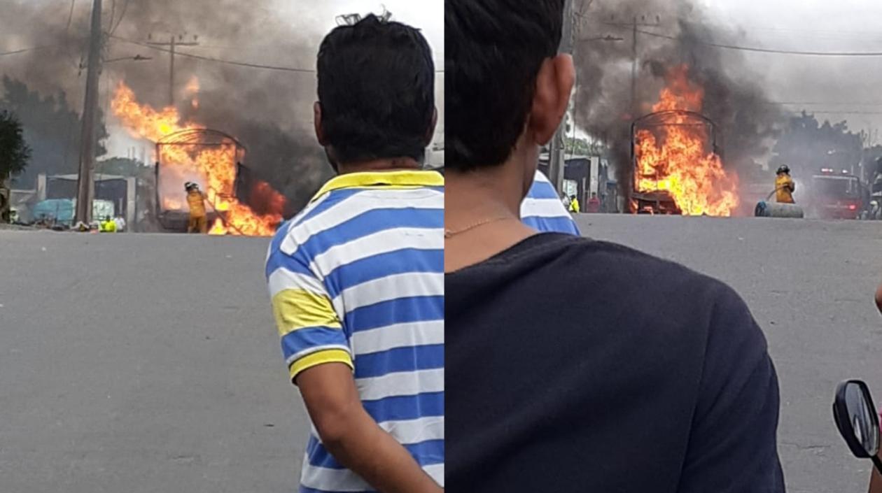 Así quedó el camión.