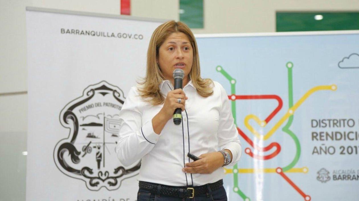 La secretaria de Salud, Alma Solano.