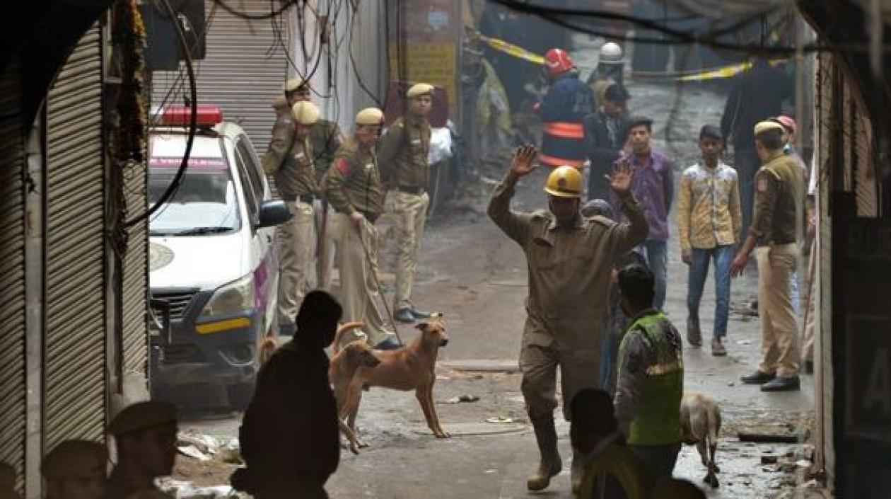 Lugar del incendio en la India.