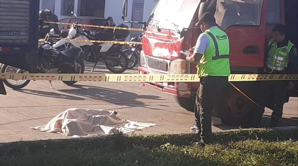 El conductor falleció en el lugar de los hechos.