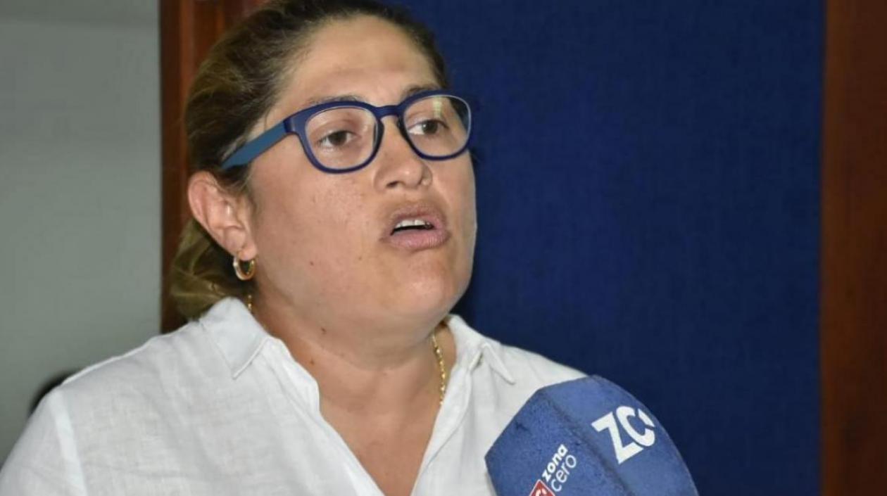 Alma Solano, Secretaria de Salud.