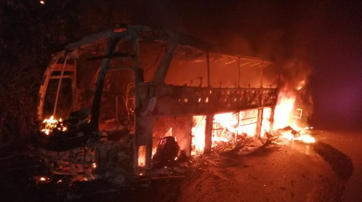 ELN quemó seis vehículos.