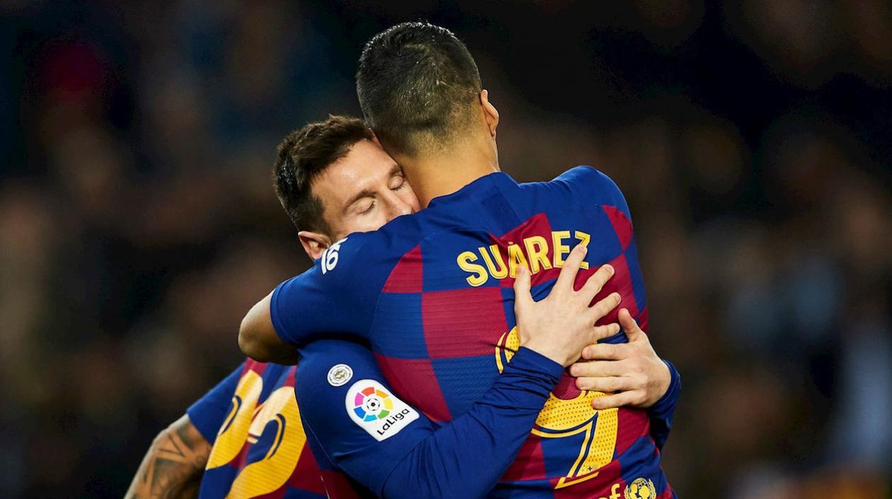 Jugadores del Barcelona celebran un gol. 