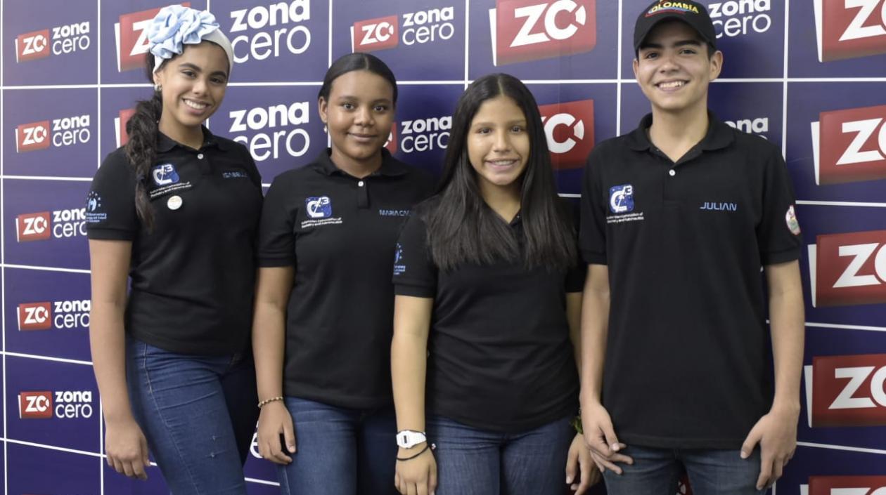 Isabella Chacón, María Camila Tobías, María José Mercado y Julián Pérez.