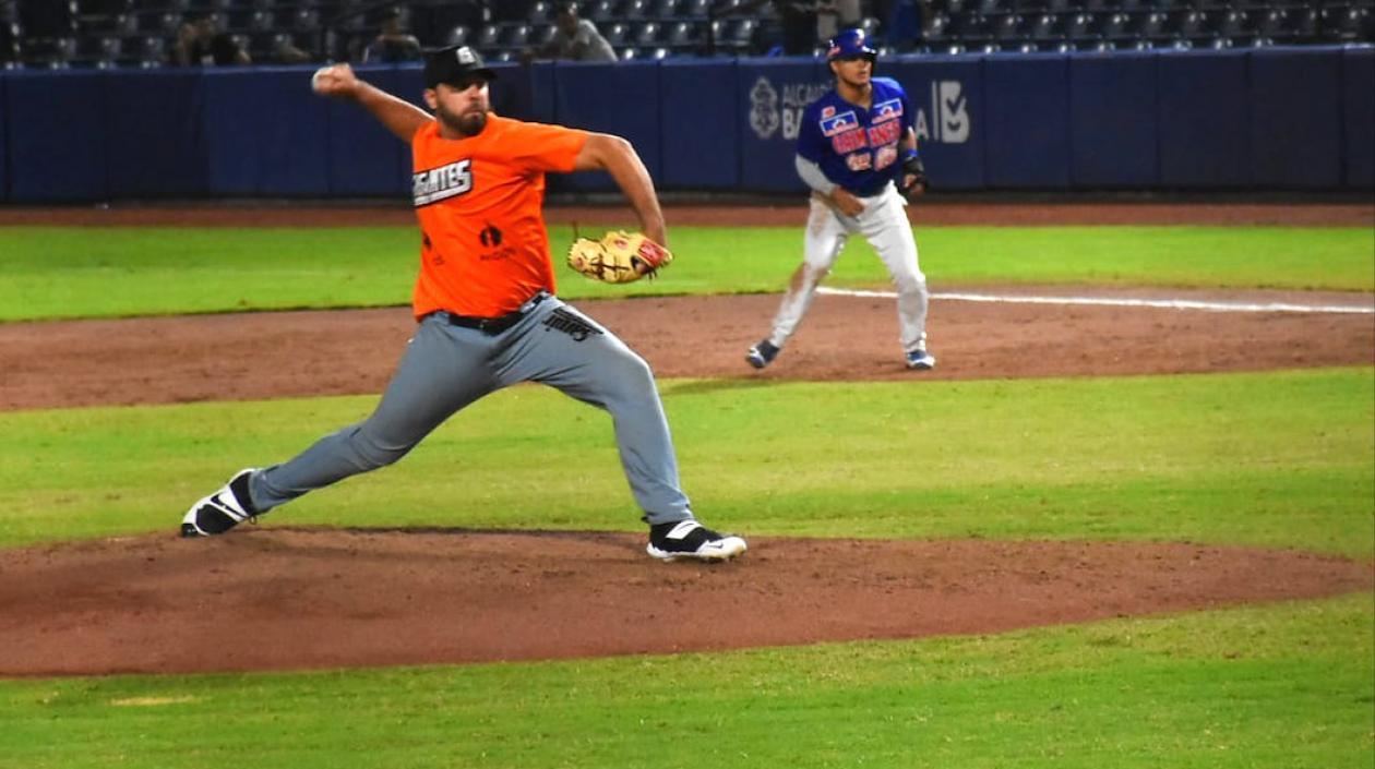 Nabil Crismatt, lanzador barranquillero de los Gigantes.