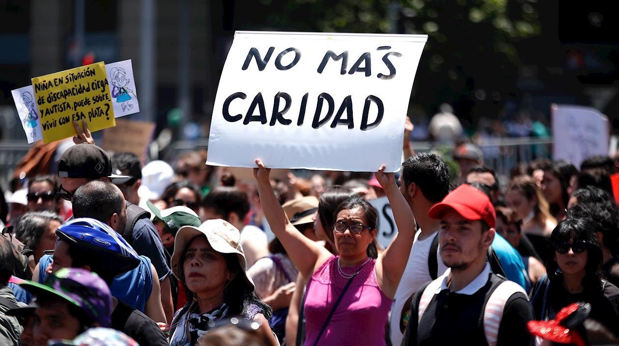 Gobierno chileno reconoció atropellos a los DD.HH. y anuncia reparación para víctimas.