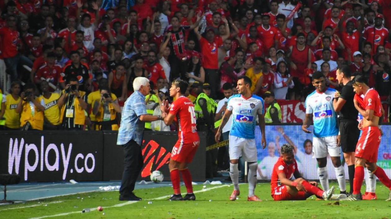 Momentos vividos en la final entre América y Junior.