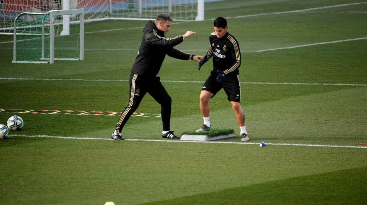 James Rodríguez, volante colombiano. e