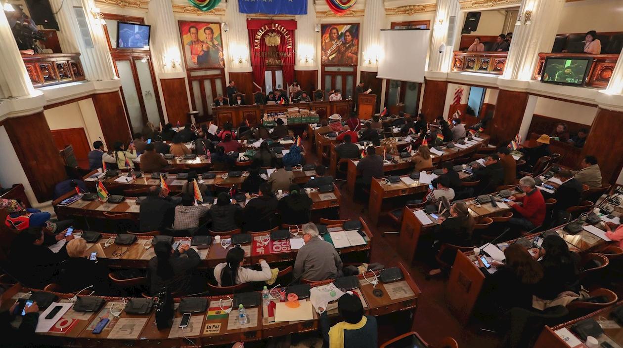 Fueron elegidos los seis miembros del próximo Tribunal Supremo Electoral. 