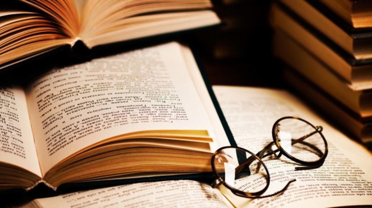 Escritos o traducidos a español.