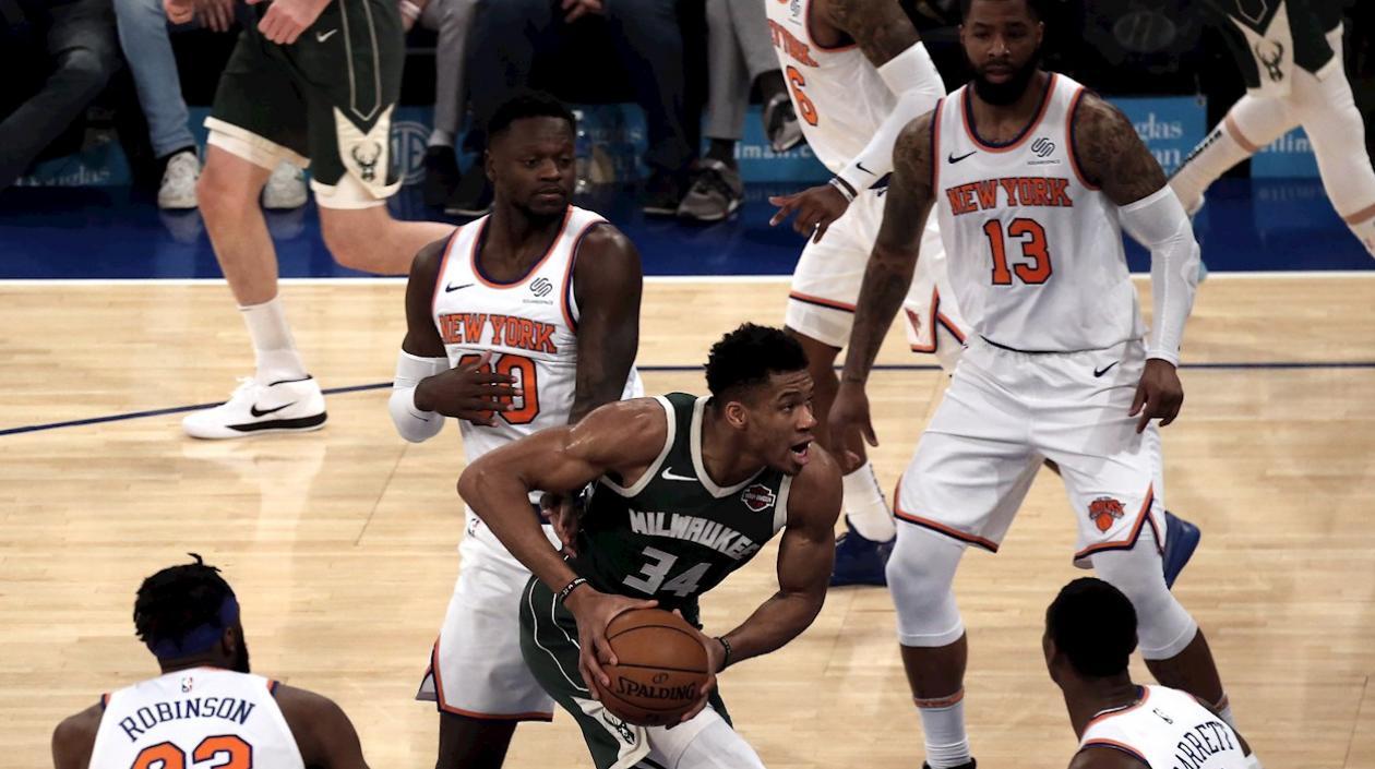 Giannis Antetokounmpo, de los Bucks de Milwaukee.