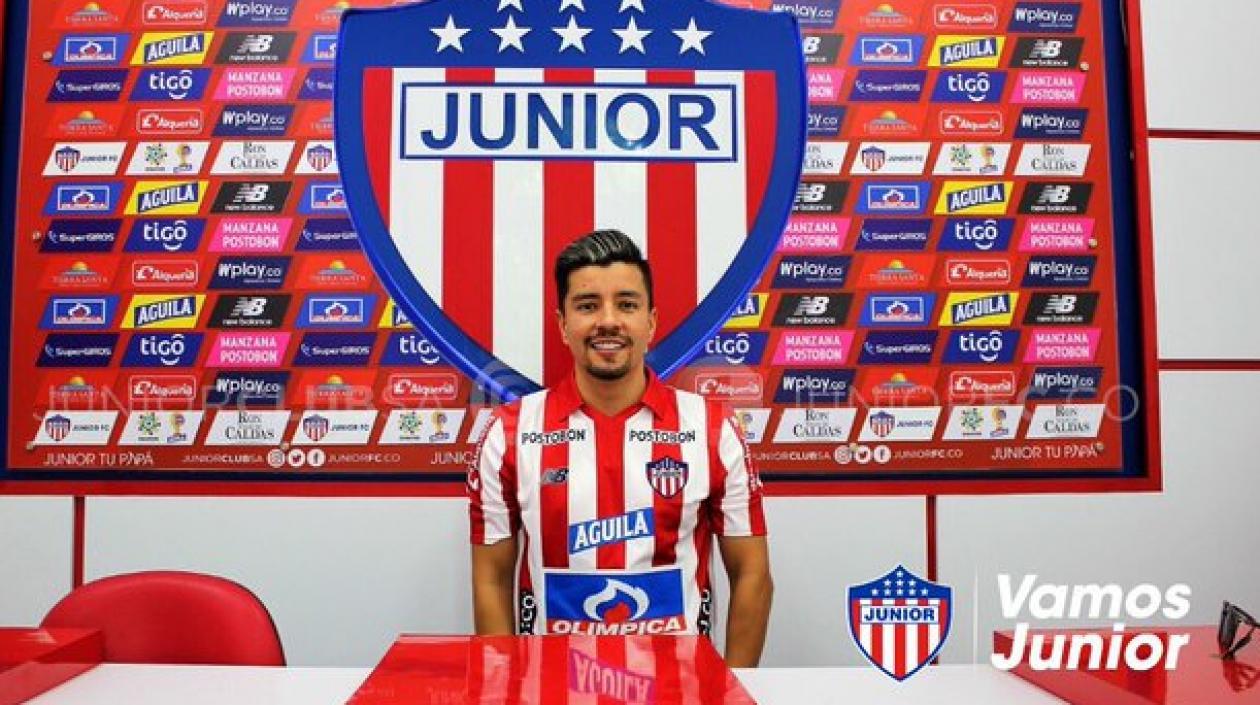 Sherman Cárdenas es oficialmente rojibanco.