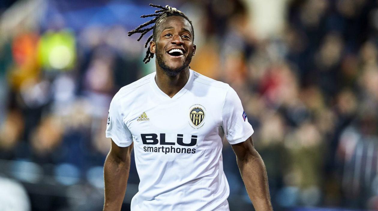 Michy Batshuayi, delantero belga. 