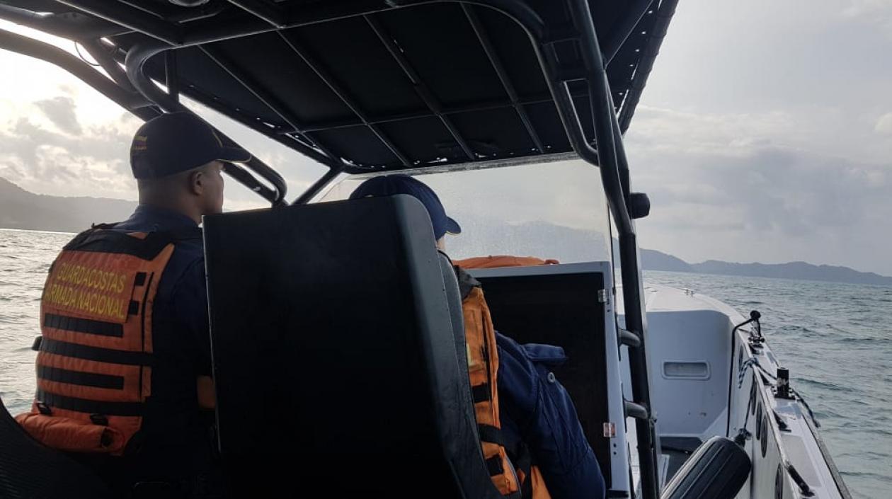 Imagen del operativo de rescate de la Armada Nacional.