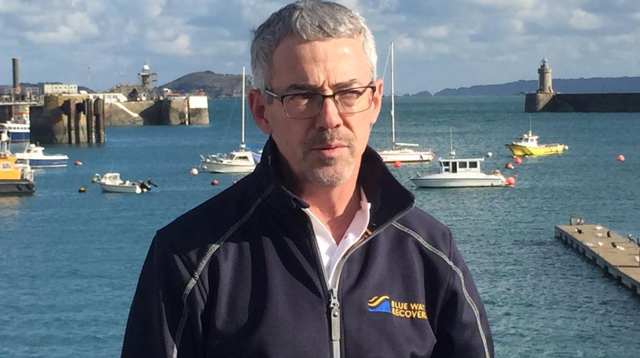  David Mearns, director del equipo de búsqueda privado.