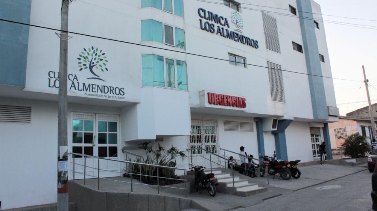 Las lesionadas fueron llevadas a la Clínca Los Almendros.