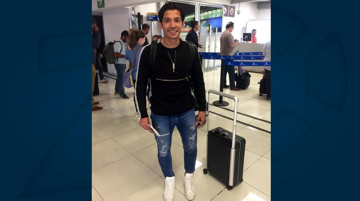 Matías Fernández, en el aeropuerto de Ciudad de México. 