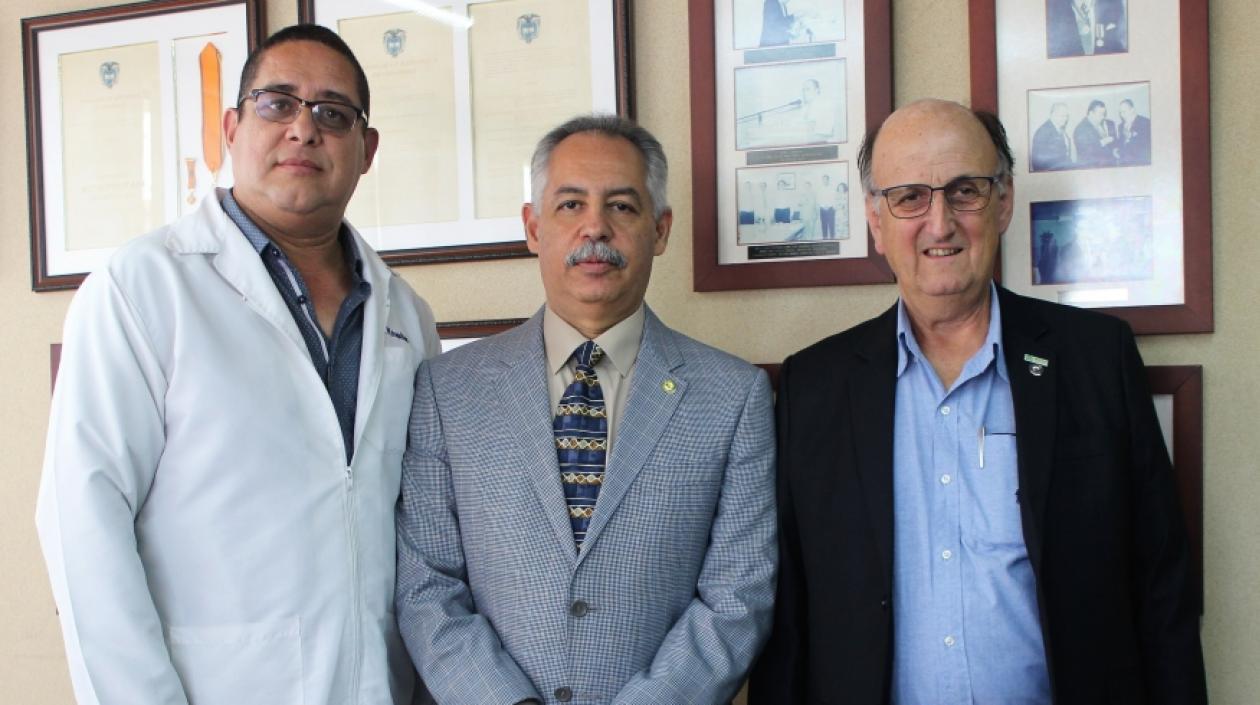 Jorge Eliecer Bolaño, Juan José Acosta y el doctor Gonzalo Barreiro.