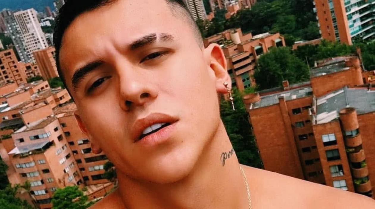 Kevin Roldán, cantante reguetonero.