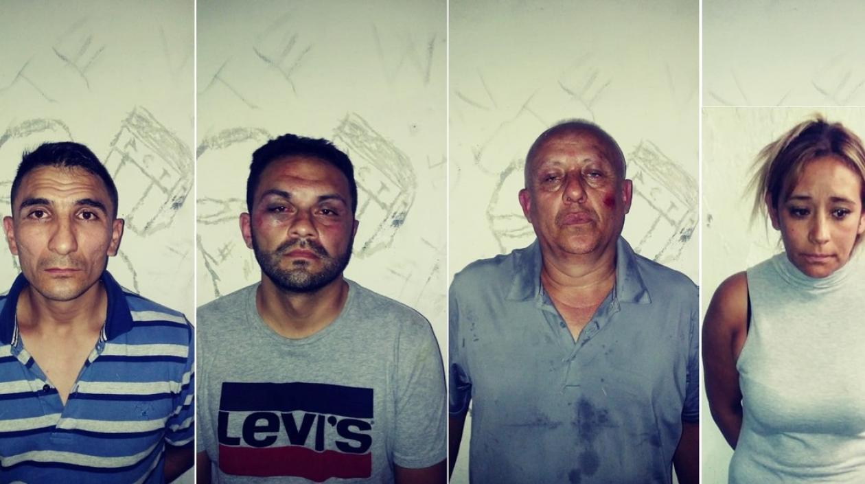 Ellos son los ladrones colombianos expulsados.