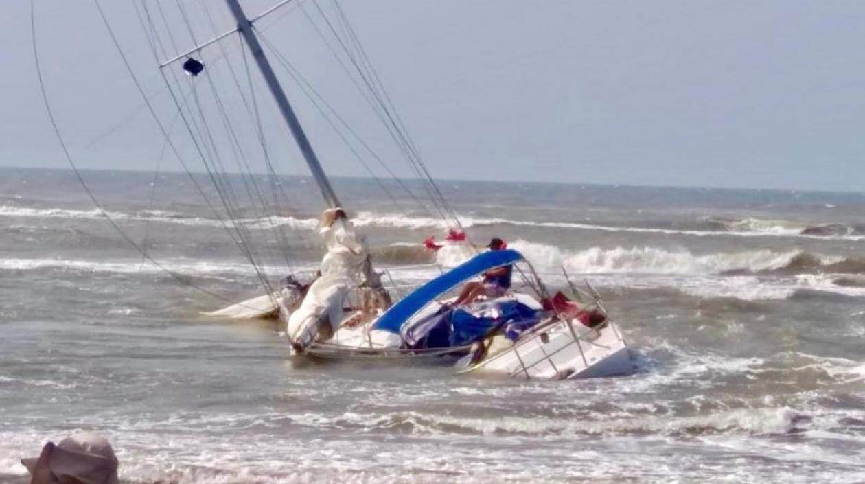 Estado en que quedó el velero.