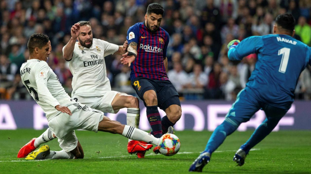 Luis Suárez en acción del juego ante el Real Madrid. 