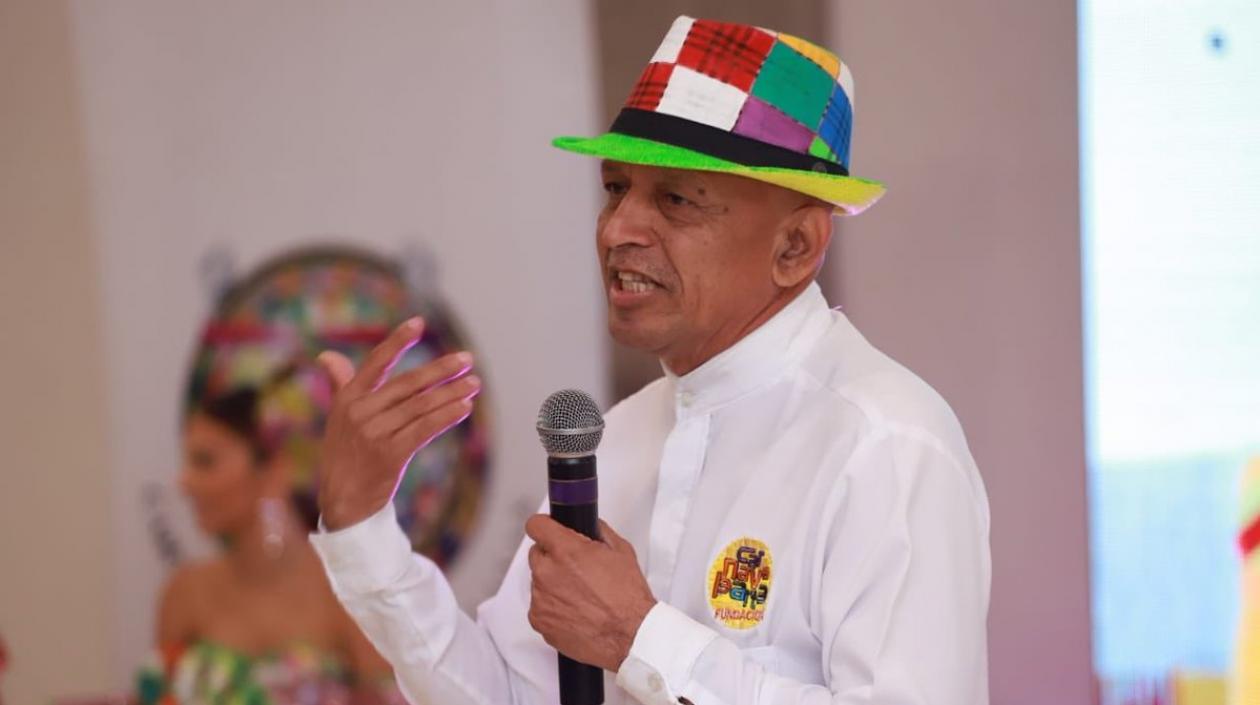 El exrey Momo 2014 Álvaro Bustillo, director del Festival de Comedias.