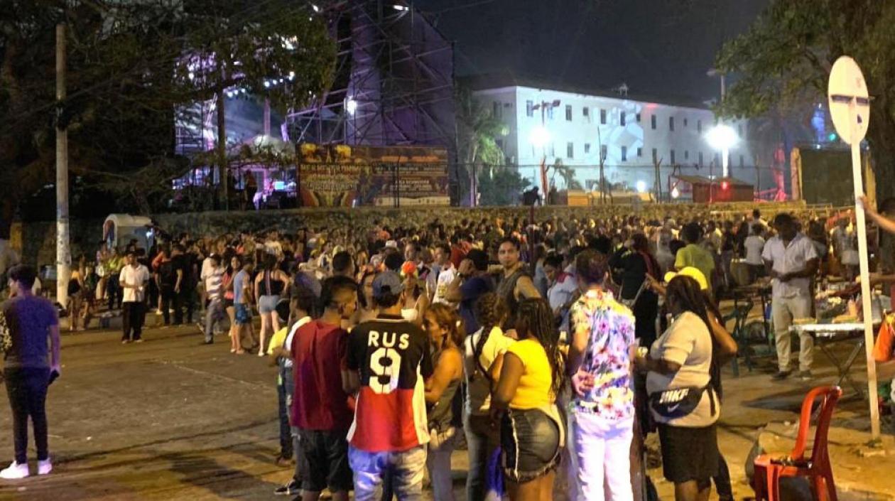 Las filas en la Berbetronik.