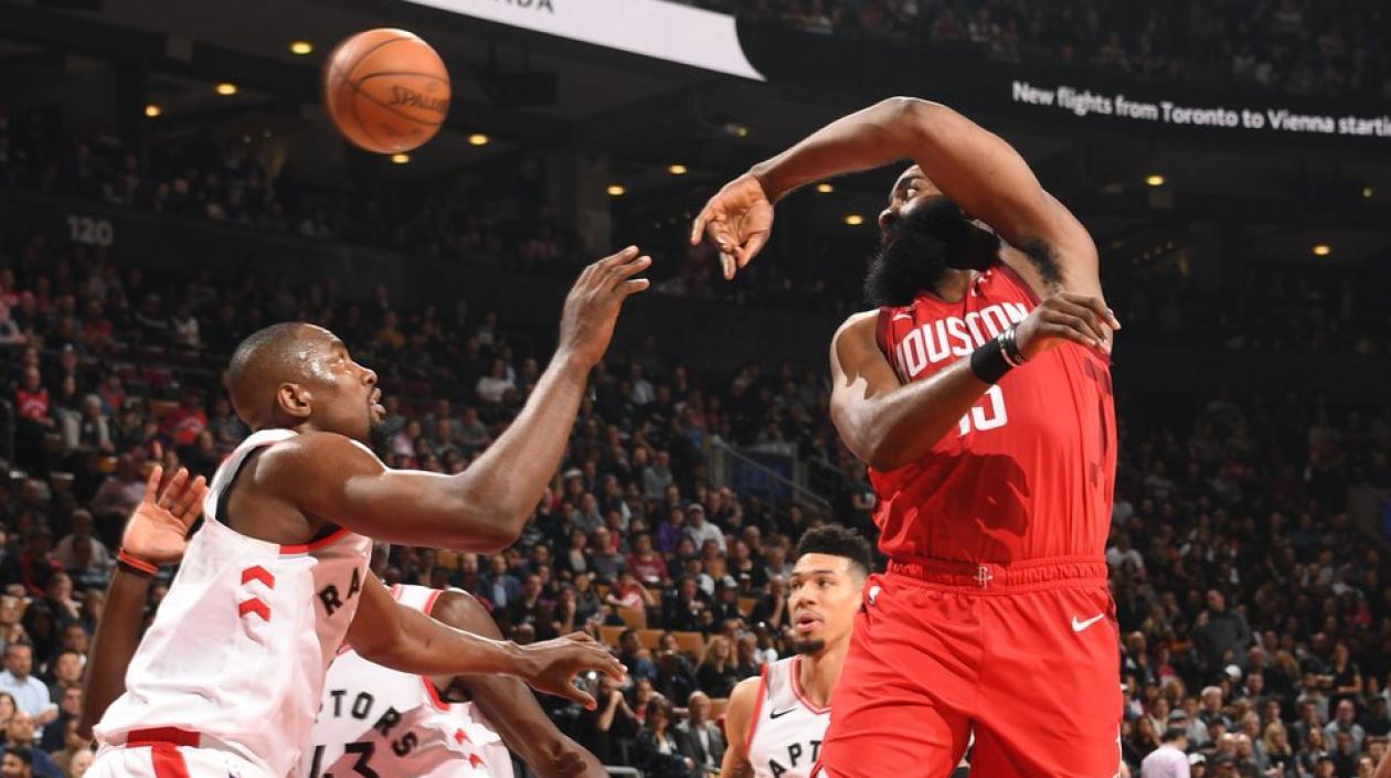 James Harden fue el jugador más valioso de la jornada. 