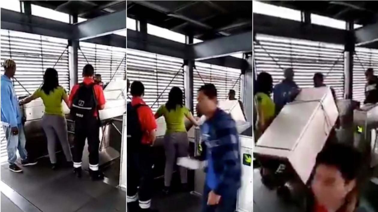 Según Recaudo, los dos venezolanos amenazaron a la funcionaria para pasar la nevera.