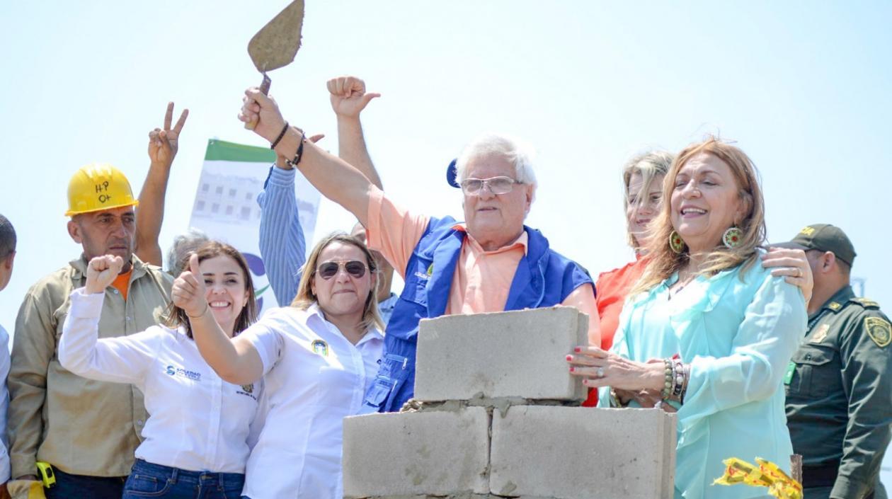 El alcalde Joao Herrera