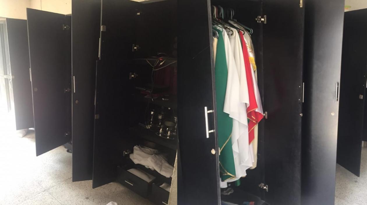 Así quedó parte de la iglesia después que los ladrones revisaran para robar elementos de valor.