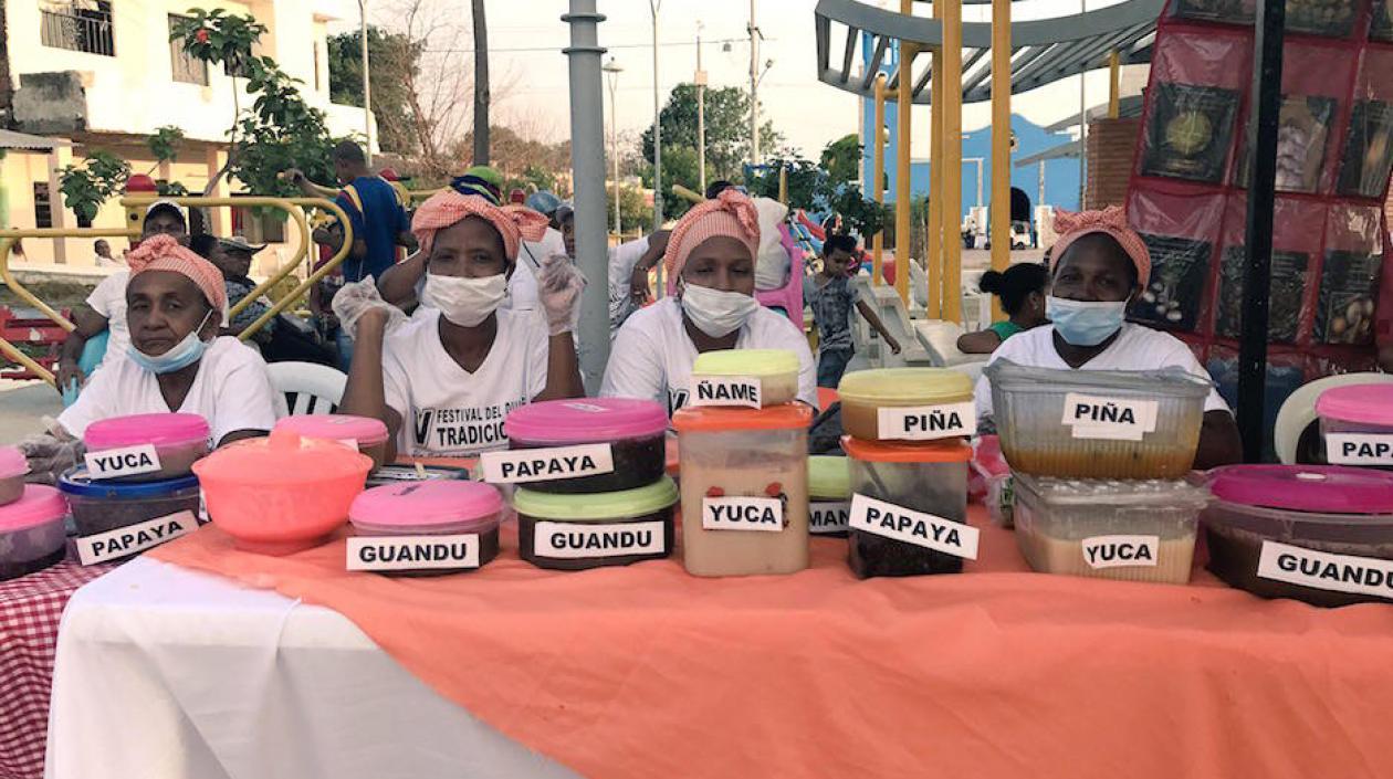 En las anteriores versiones las mujeres de Luruaco han demostrado sus habilidades con los dulces.