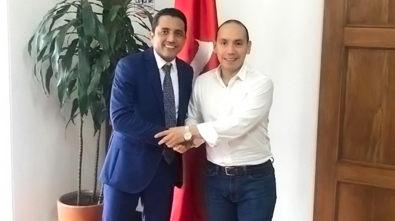 Pedro Lemus, con el Secretario General del Partido Liberal Miguel Ángel Sánchez.