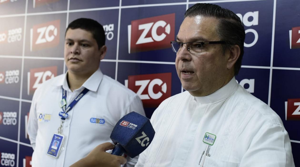 Padre Giovanny Hernández, Director de FUNADE.