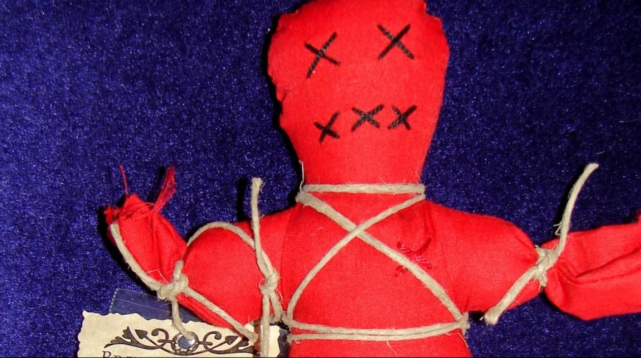 La supuesta bruja de Santa Marta haría al hombre recuperar su pareja, pero todo fue mentira terminó extorsionado.