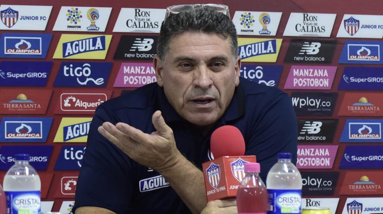 Luis Fernando  Suárez, DT del Junior.