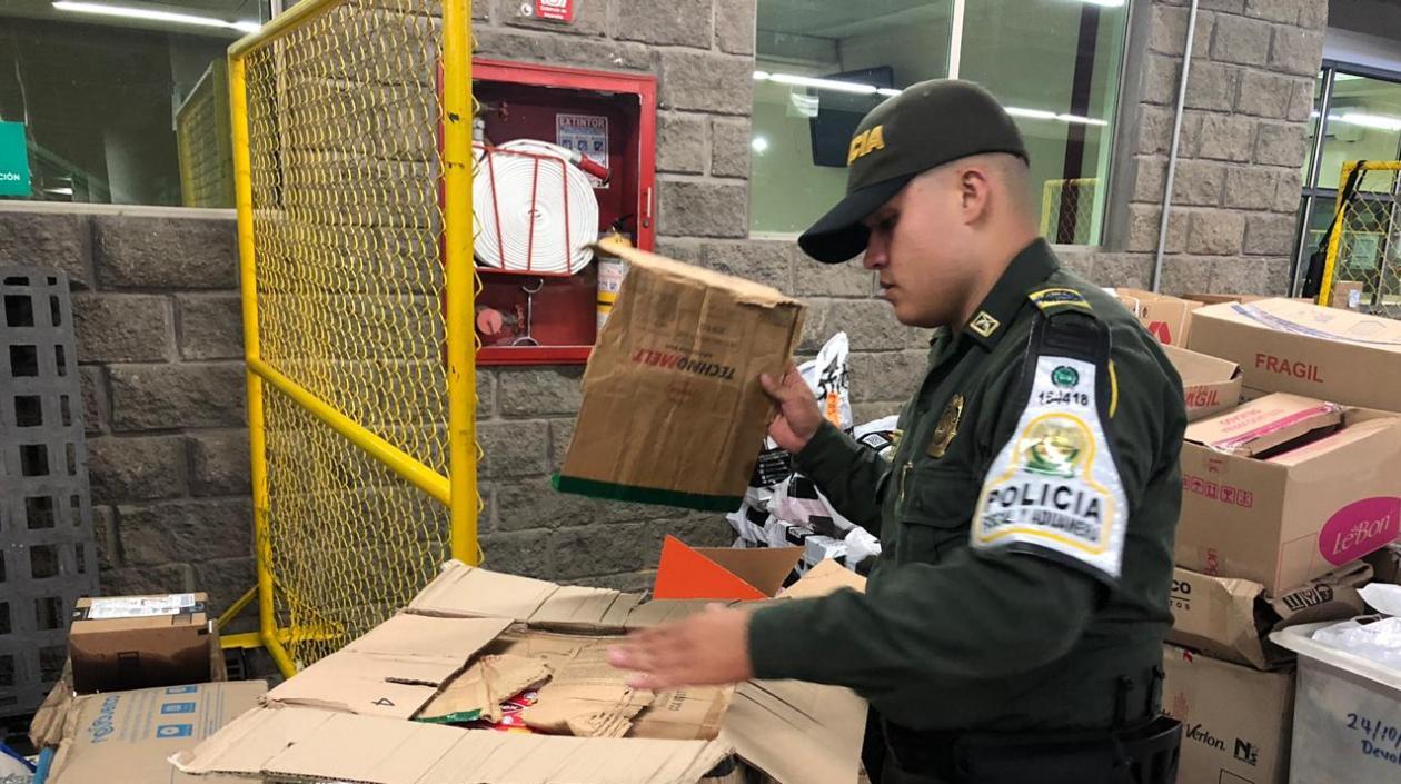 Policía evitó la comercialización de medicinas que no cumple con las medidas sanitarias impuestas por el Instituto Nacional de Vigilancia de Medicamentos y Alimentos Invima.