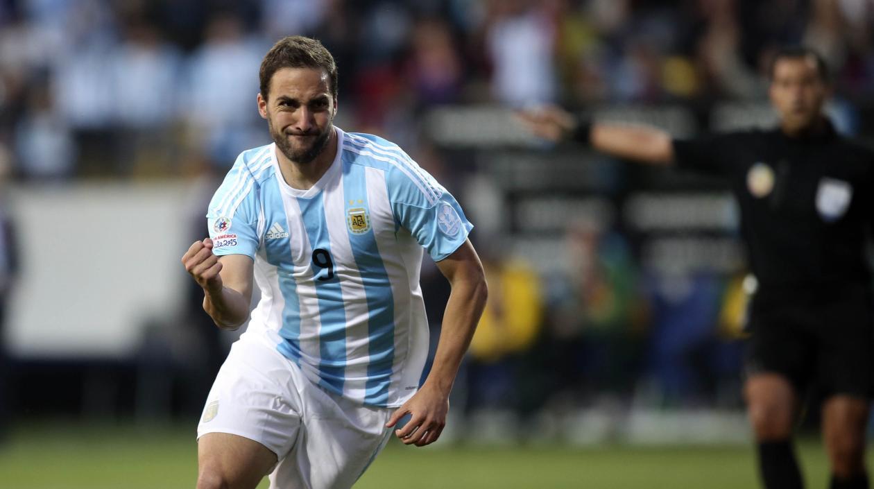 Gonzalo Higuaín, delantero argentino. 