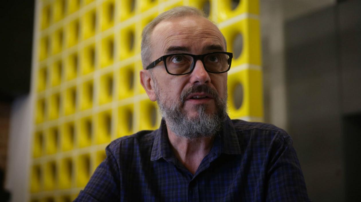 Eduardo Reina, escritor. 