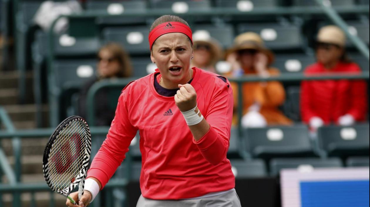 Jelena Ostapenko, gran favorita para el Abierto de Bogotá.