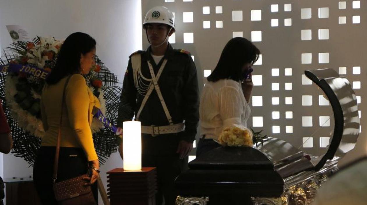 Velación de los restos del cantante Pastor López.