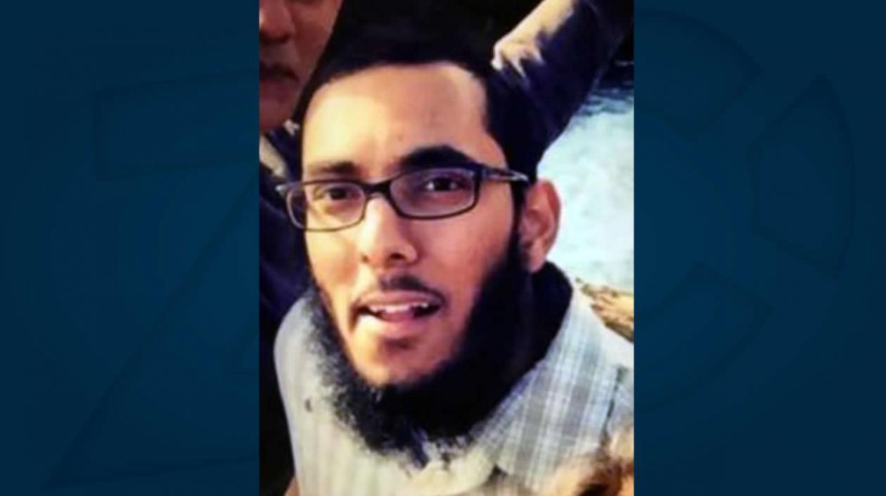 El arrestado, identificado como Rondell Henry.
