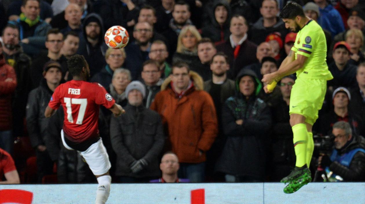 Luis Suárez en la acción de gol que desequilibró el partido. 