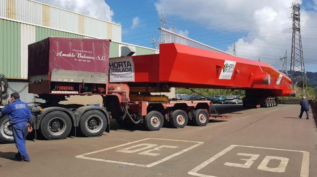 Estos son los tableros metálicos que darán forma al puente levadizo del Gran Malecón.