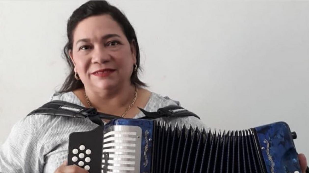 La acordeonera Maribel Cortina.