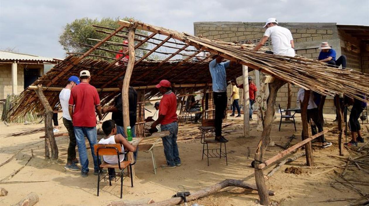 Evento "Vamos Guajira" en la institución etnoeducativa Maleiwamana.
