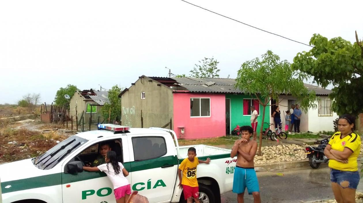 Casas destechadas por el fenómeno natural.